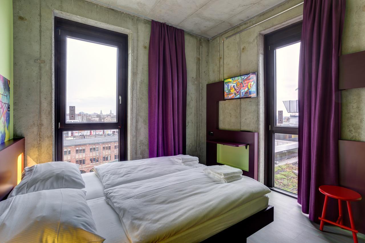 Meininger Hotel Berlin East Side Gallery Екстериор снимка